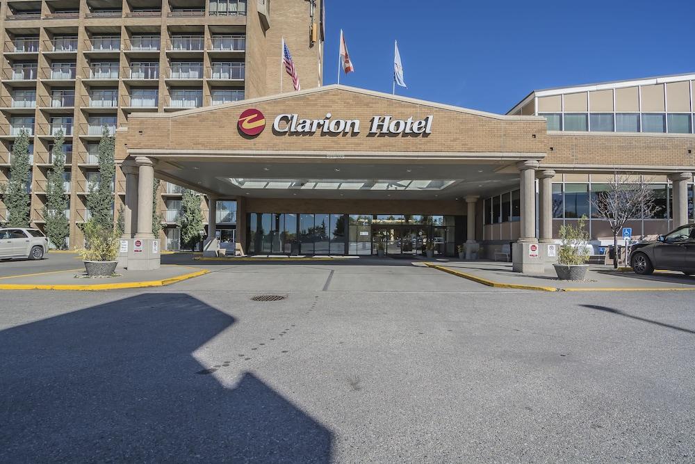Doubletree By Hilton Calgary North Hotel Exterior photo